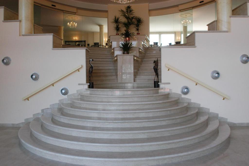 Pilgrim'S Hotel Чиконьоло Экстерьер фото