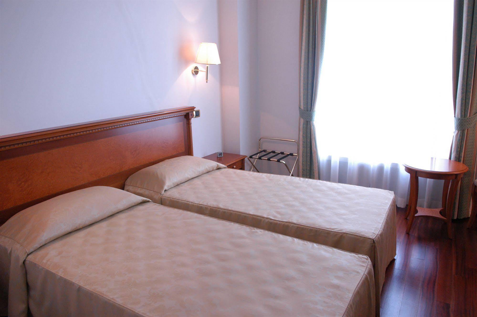 Pilgrim'S Hotel Чиконьоло Экстерьер фото